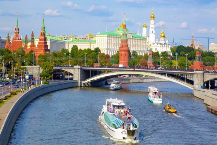 Огни Рождественской Москвы