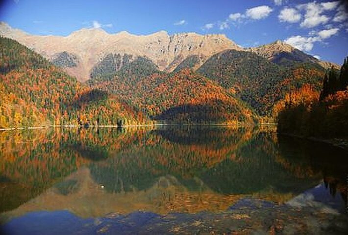 АБХАЗИЯ -праздник молодого вина